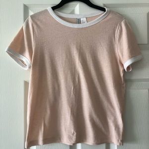 H & M t shirt